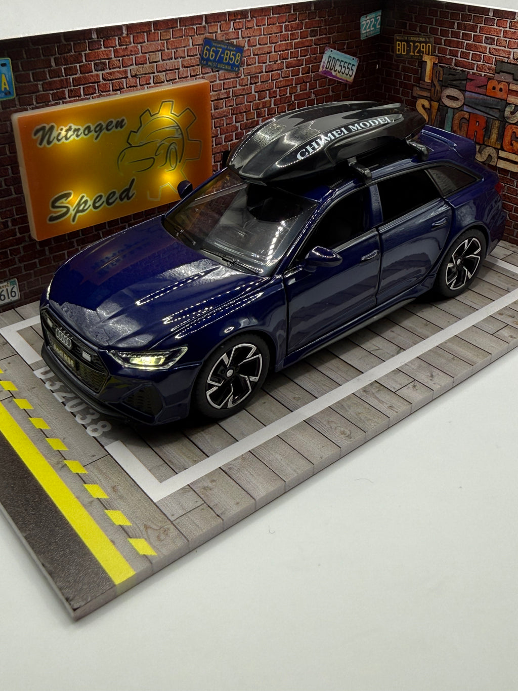 1/24 scale diecast car parking space diorama display with model car.
