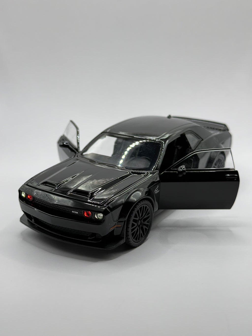 Licensed 1:32 Dodge Challenger SRT Hellcat Diecast Model - Gloss Black
