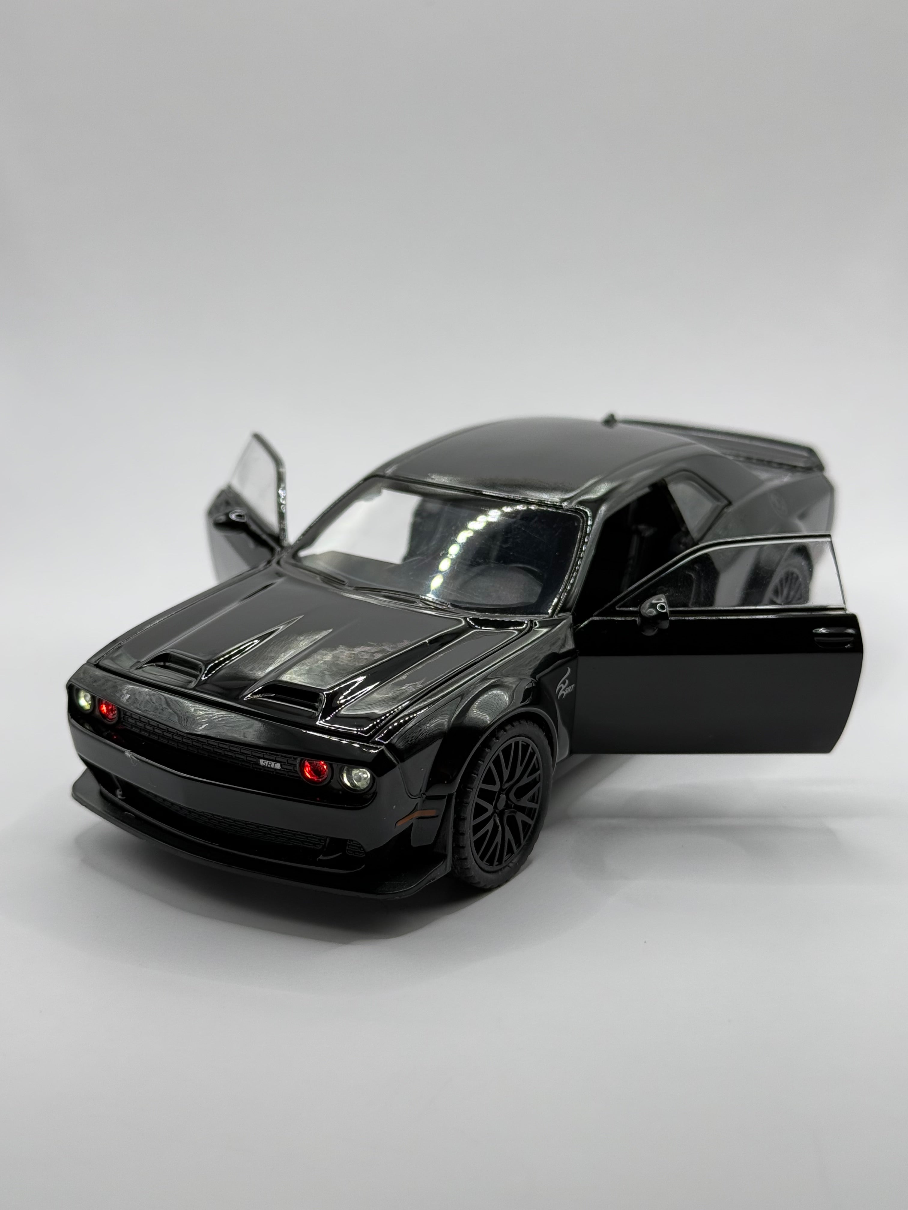 Licensed 1:32 Dodge Challenger SRT Hellcat Diecast Model - Gloss Black