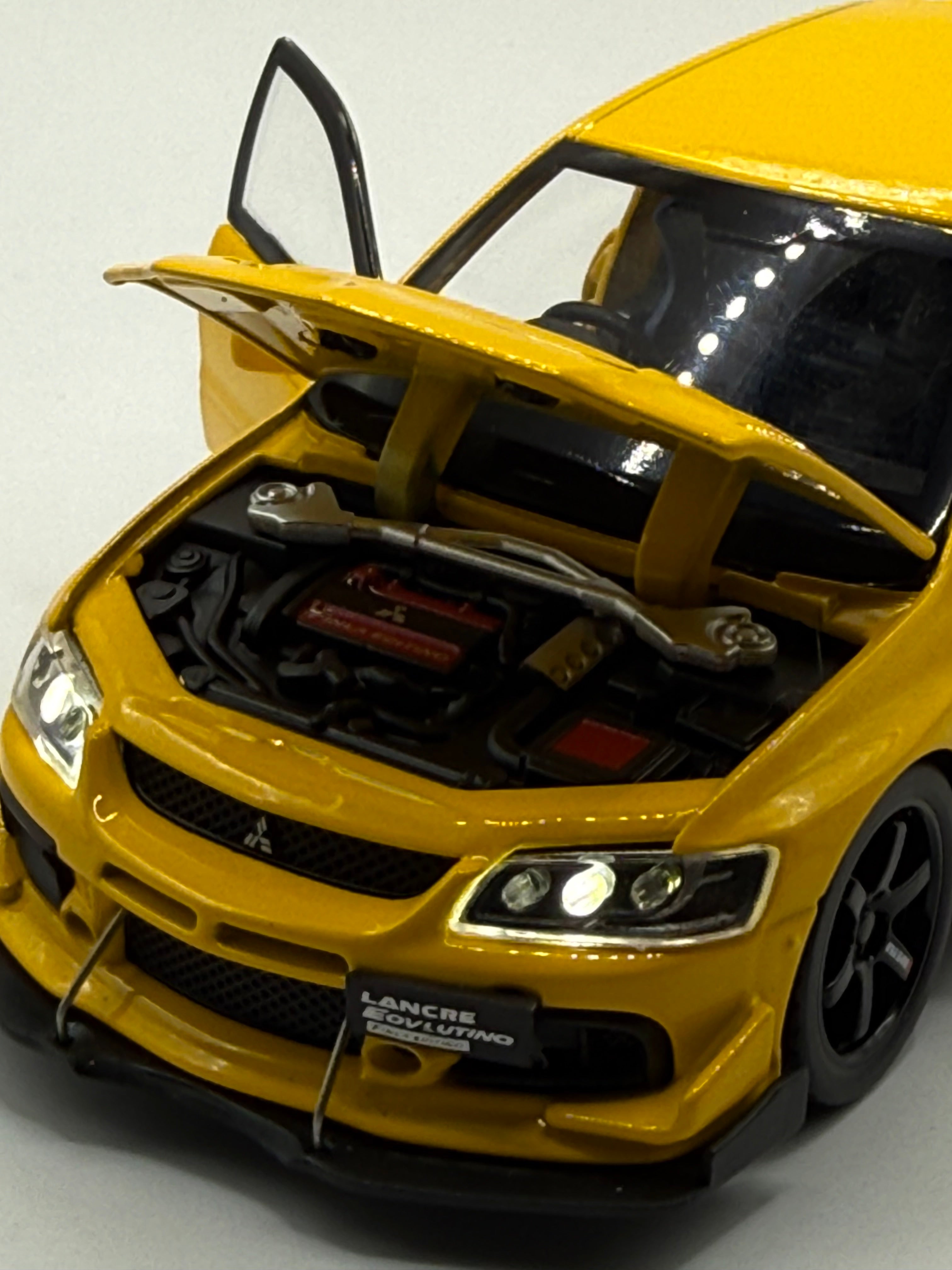Licensed 1:32 Mitsubishi Lancer Evolution 9 Diecast Model - JDM Drift Legend