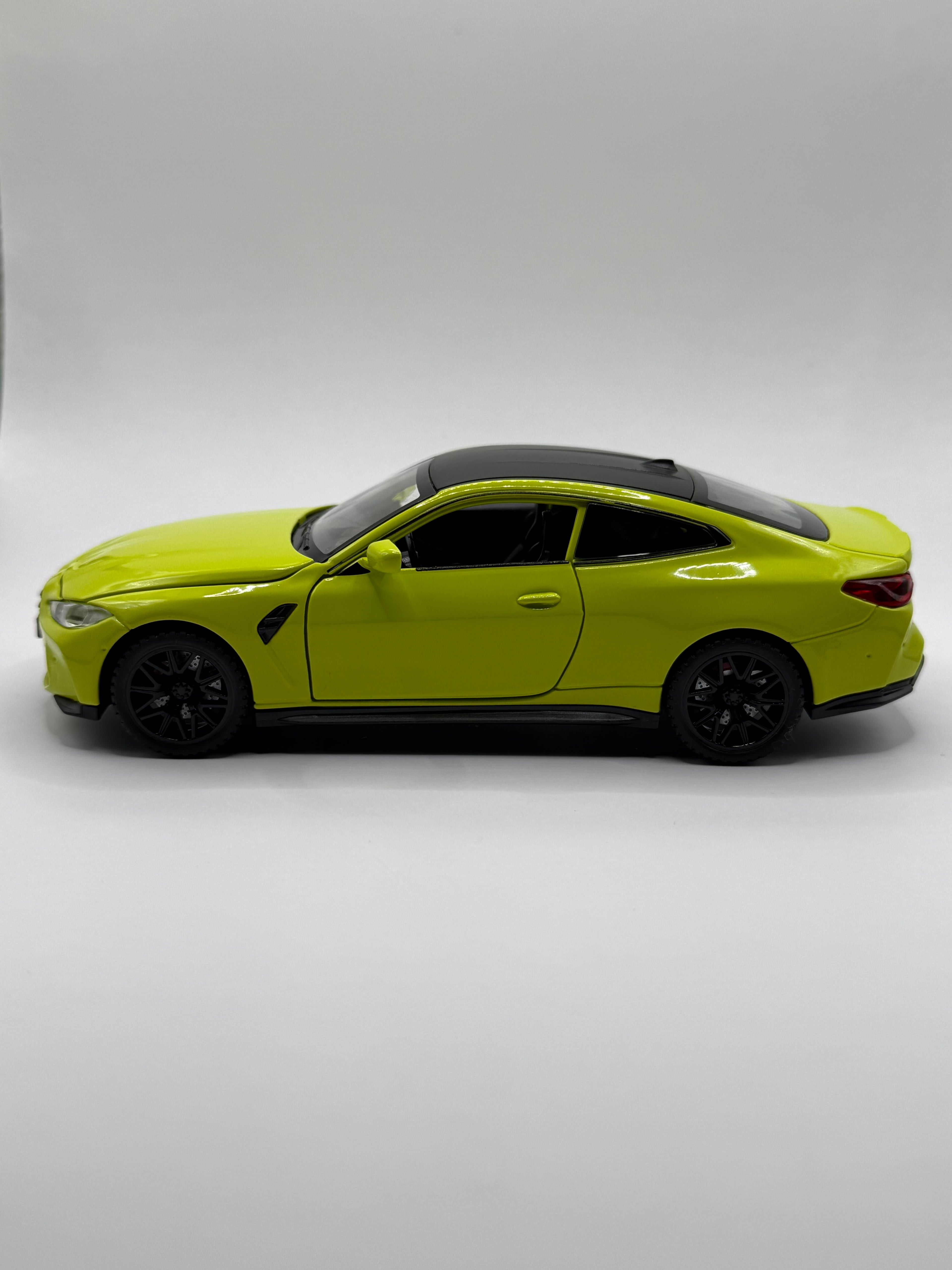 Licensed 1:32 BMW M4 Diecast Model Car - Detailed Alloy Metal Replica with Sound & Light