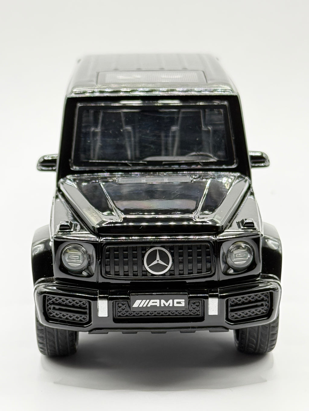 1:32 Scale Mercedes-Benz G63 AMG Diecast Model – Black