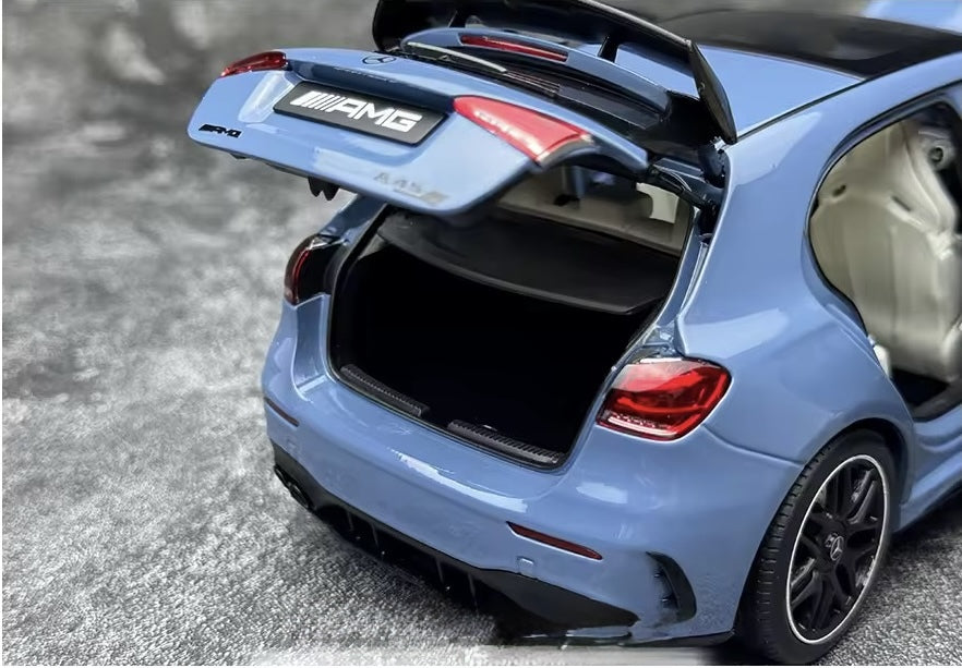 Kiloworks 1:18 Mercedes Benz AMG A45 S Diecast Model Scale Car