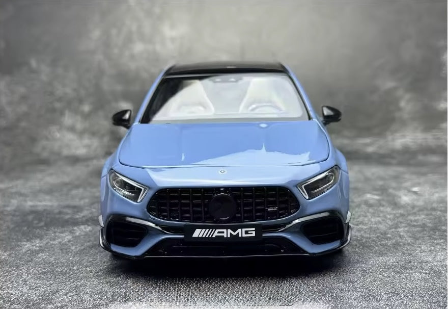 Kiloworks 1:18 Mercedes Benz AMG A45 S Diecast Model Scale Car