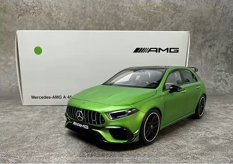 Kiloworks 1:18 Mercedes Benz AMG A45 S Diecast Model Scale Car