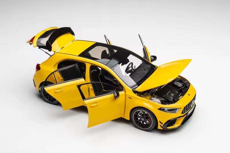 Kiloworks 1:18 Mercedes Benz AMG A45 S Diecast Model Scale Car