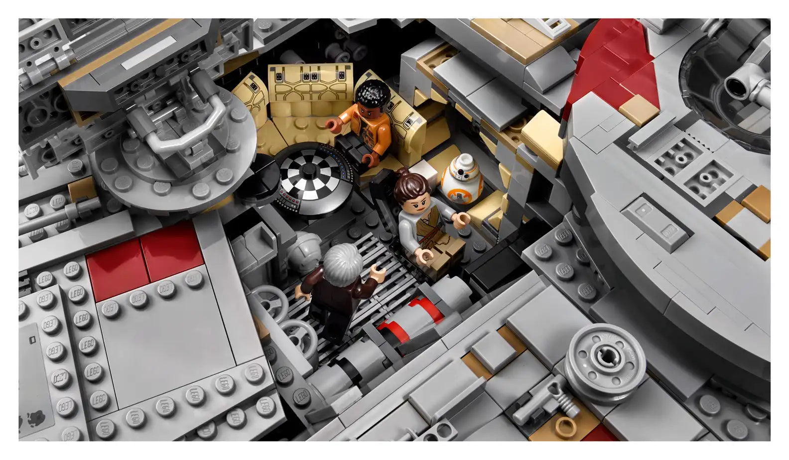 LEGO Star Wars UCS Millennium Falcon (Set 75192)