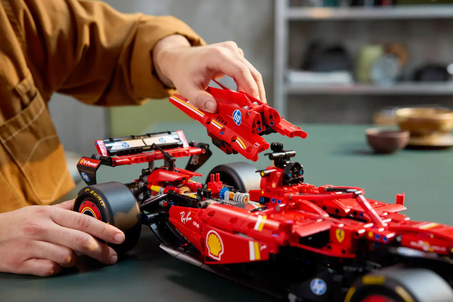LEGO Technic Ferrari SF-24 F1 Car (Set 42207)