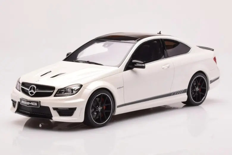 GT SPIRIT 1:18 SCALE RESIN MODEL MERCEDES BENZ C63 AMG W204 EDITION 507 - WHITE - GT899