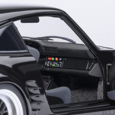 AUTOart 1:18 Porsche 911 (930) Turbo Midnight Black (78158)