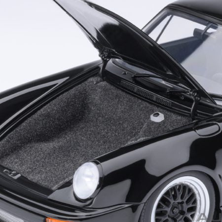 AUTOart 1:18 Porsche 911 (930) Turbo Midnight Black (78158)