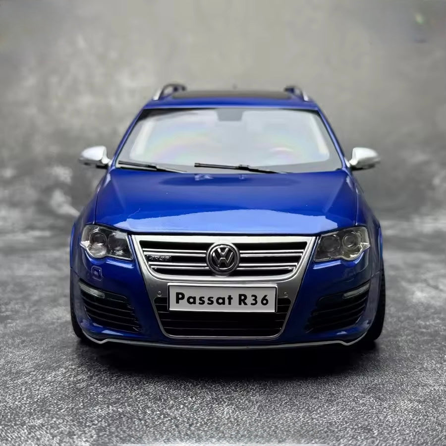 Volkswagen Passat R36 Front Bumper & Grill View